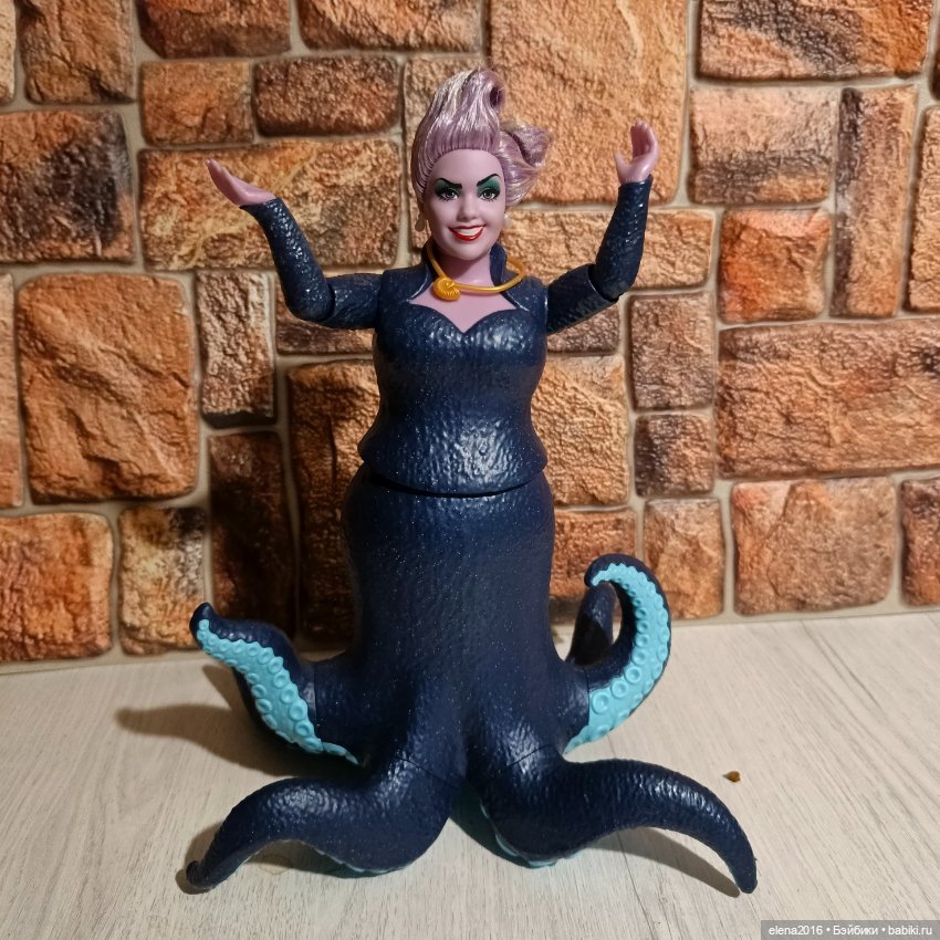 Ульяна и Урсула одним лотом (фото 5)