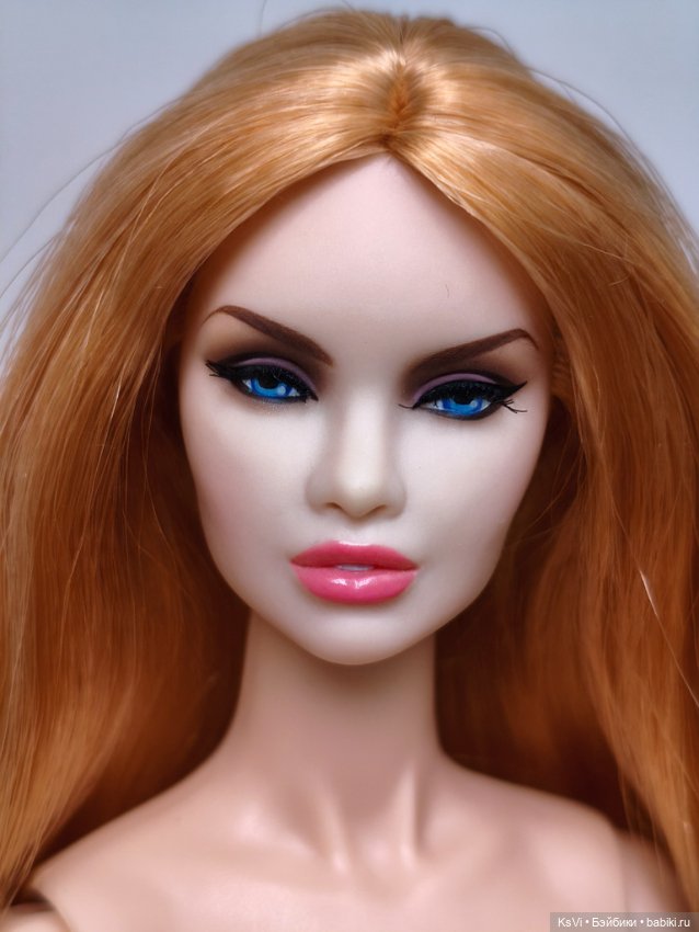 Erin Salston She owns everything (фото 2)