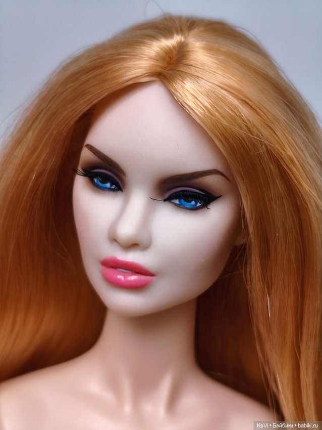 Erin Salston She owns everything (фото 3)