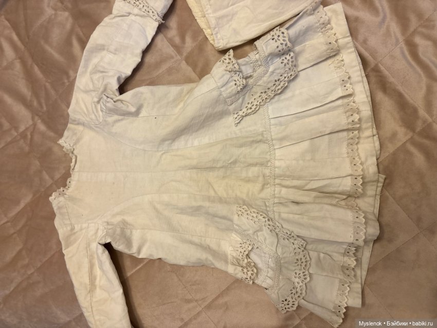 Антикварное платье для куклы (фото 6)