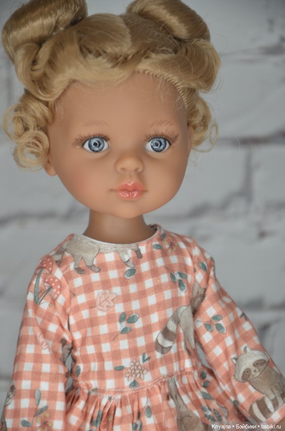 Фирменный аутфит Эммы северянки, Паола Рейна (фото 4)