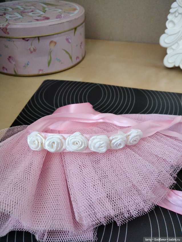 Фабричный аутфит Карлы Балерины Паола Рейна 2011 года (фото 4)