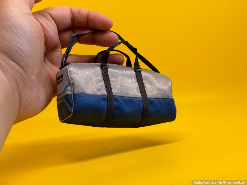 Сумка спортивная Hot Toys (фото 3)