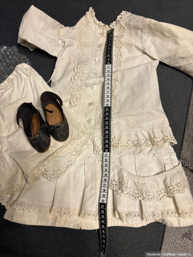 Антикварное платье для куклы (фото 8)