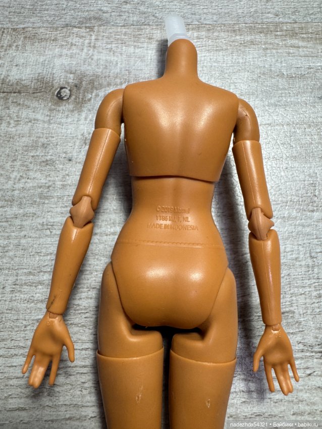 Тело петит из Базового набора для создания Барби №1 (фото 8)