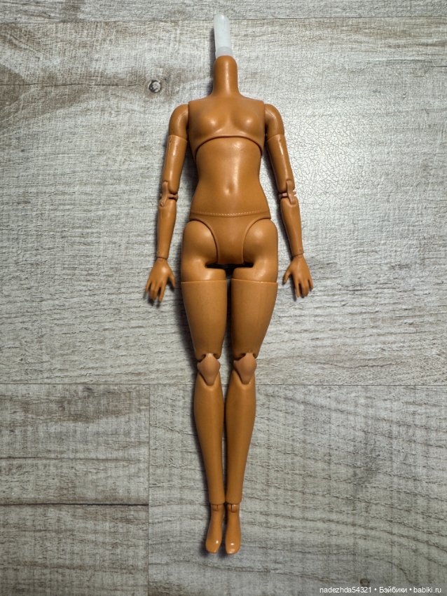 Тело петит из Базового набора для создания Барби №1