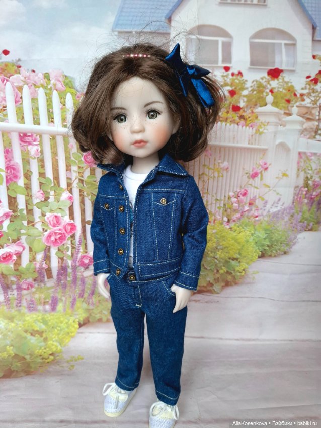 Джинсы для Ruby Red — Одежда для кукол