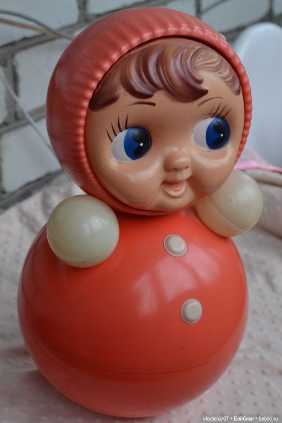 Винтажная большая неваляшка (фото 2)