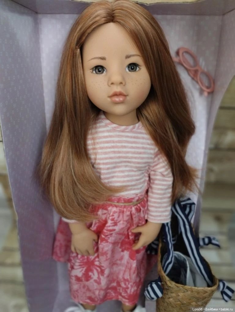 Лаура Gotz — Игровые куклы