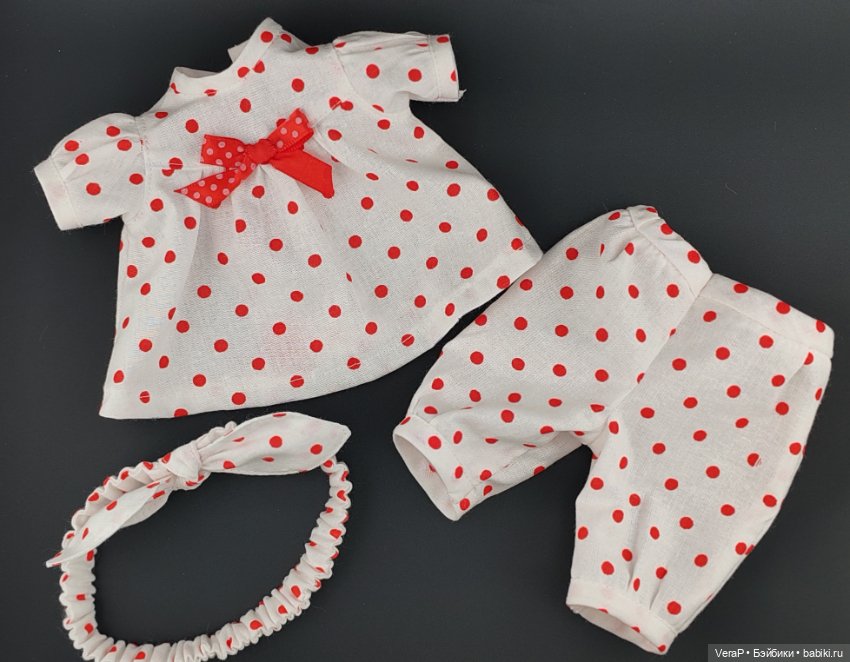 Комплект на куклу Мия 30см (фото 2)