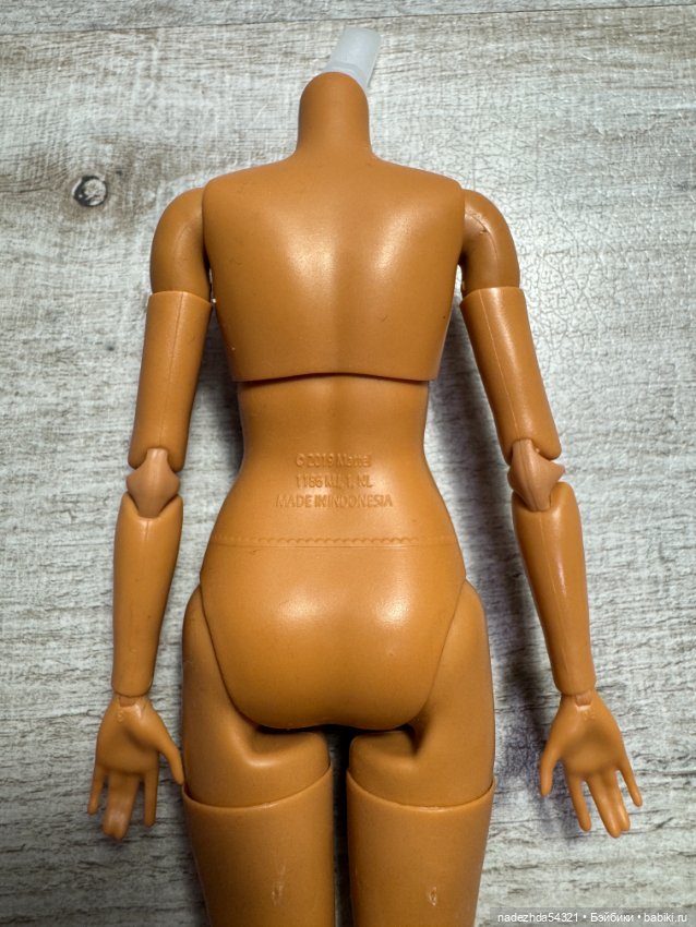 Тело петит из Базового набора для создания Барби №1 (фото 9)