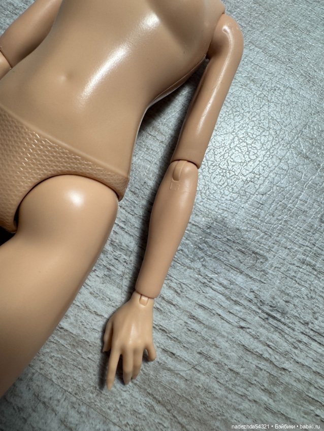 Тело Барби Глинды (розовое платье) (фото 4)