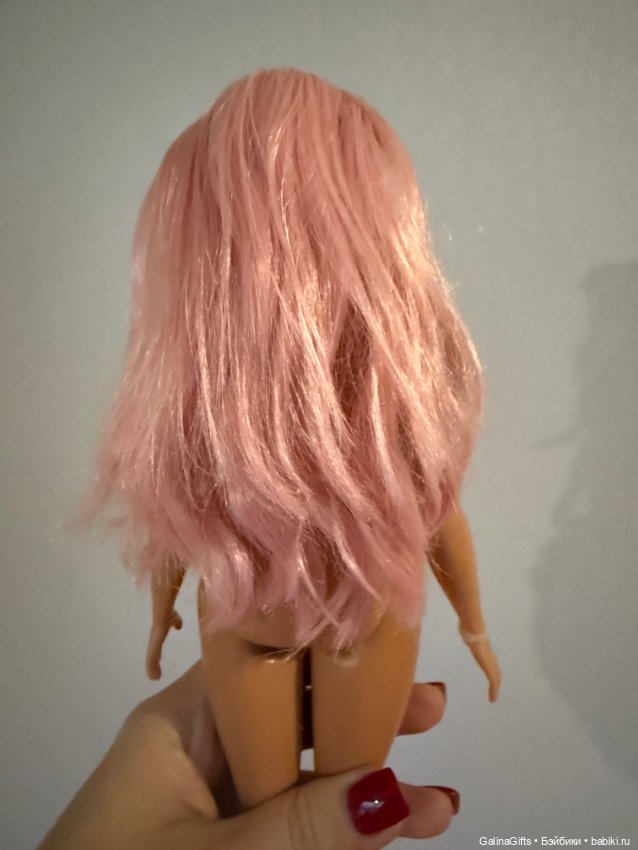 Барби с розовыми волосами (фото 7)