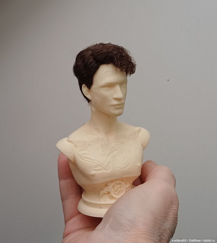 Паричок из козочки для парней Мяуси