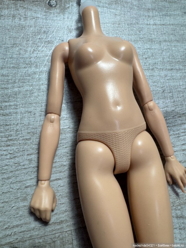 Тело Барби Глинды (розовое платье) (фото 5)