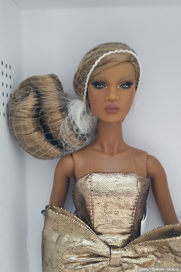 Nadja Rhymes Optic Gold. The Jason Wu Collection (Наджа Оптик голд) (фото 4)