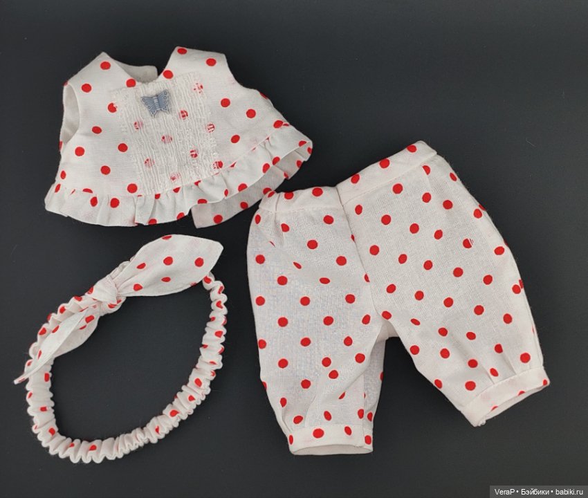 Комплект на куклу Мия 30см (фото 4)