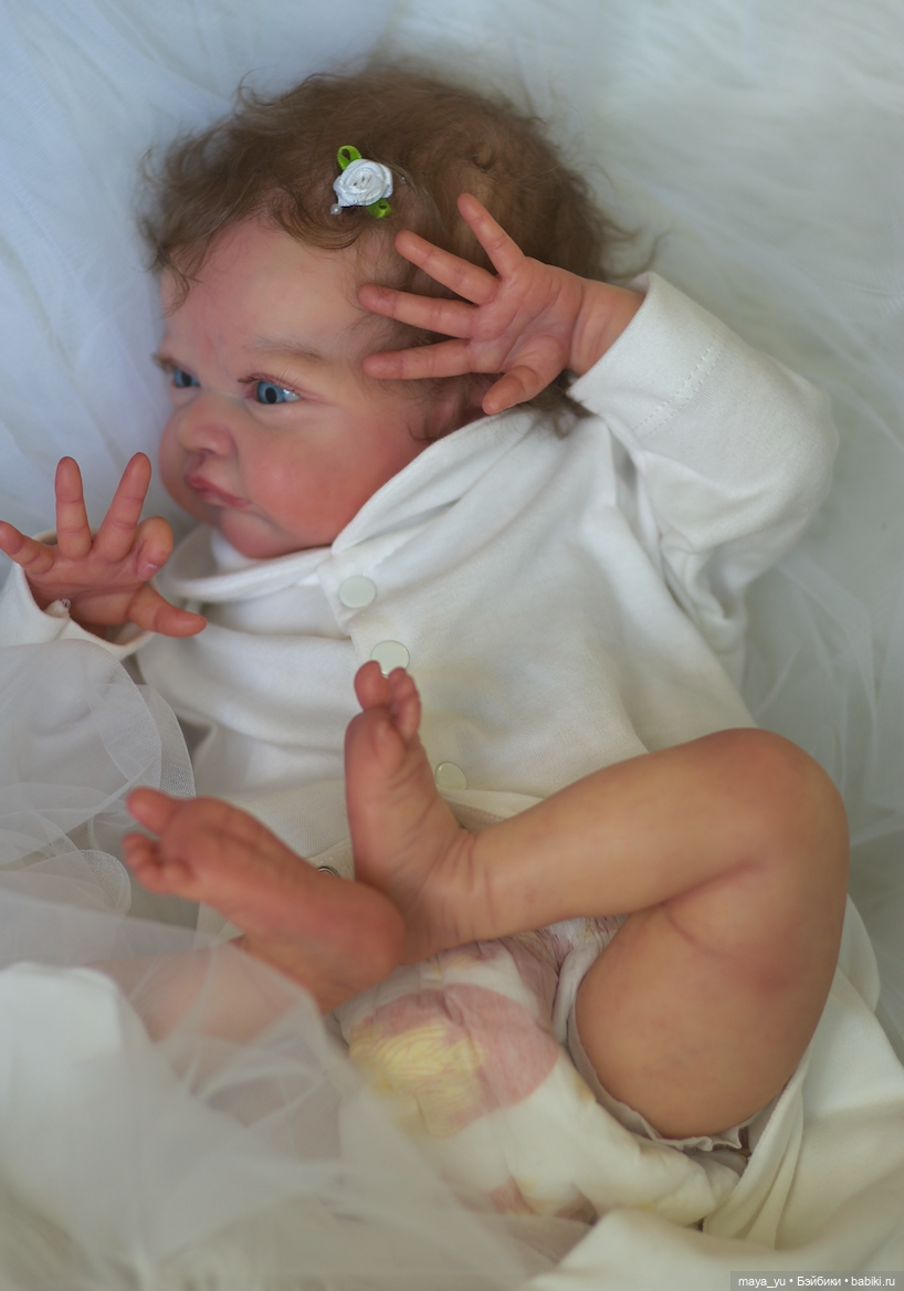 Кукла реборн Грейси Мэй открыла глазки