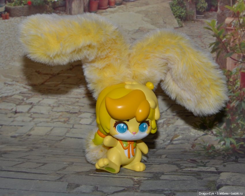 Зайчик Cup rabbits из серии Fruit Milk №5