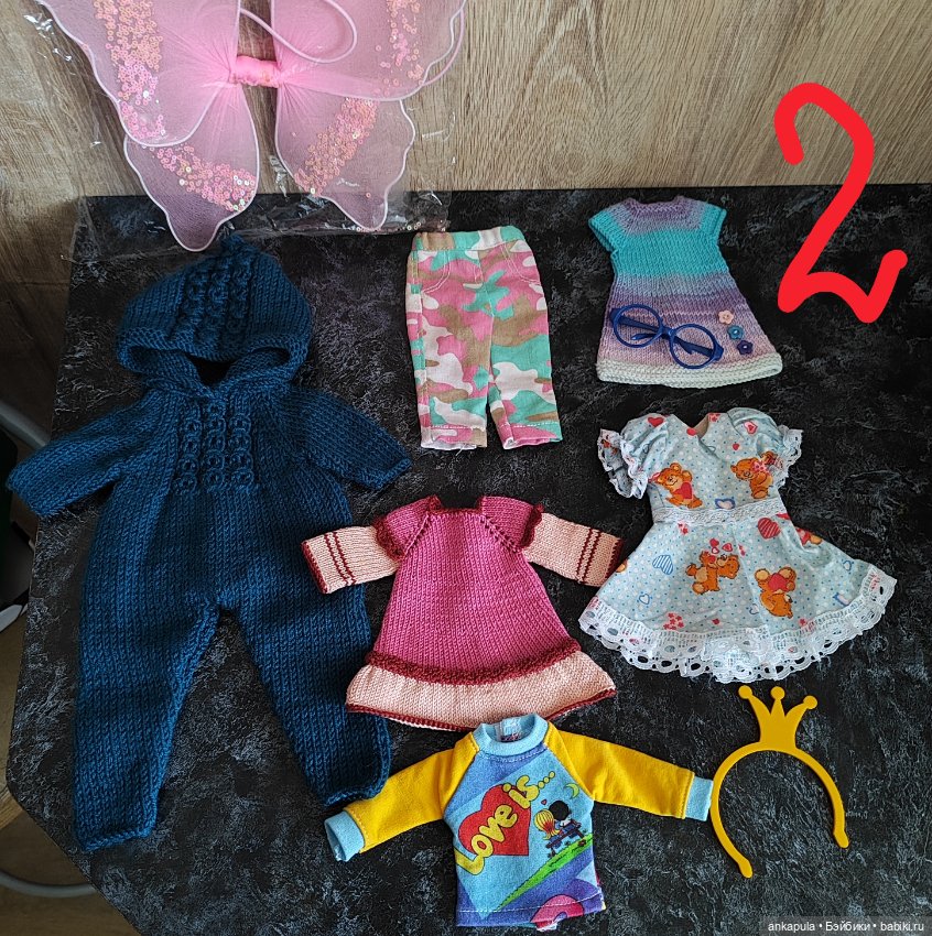 3 лота одежды и лот обуви для паолочек (фото 2)