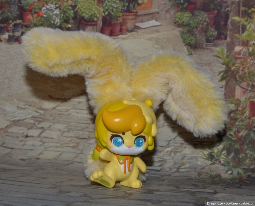 Зайчик Cup rabbits из серии Fruit Milk №5 (фото 2)