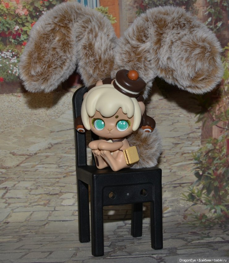 Зайчик Cup rabbits из серии Fruit Milk №6 (фото 4)