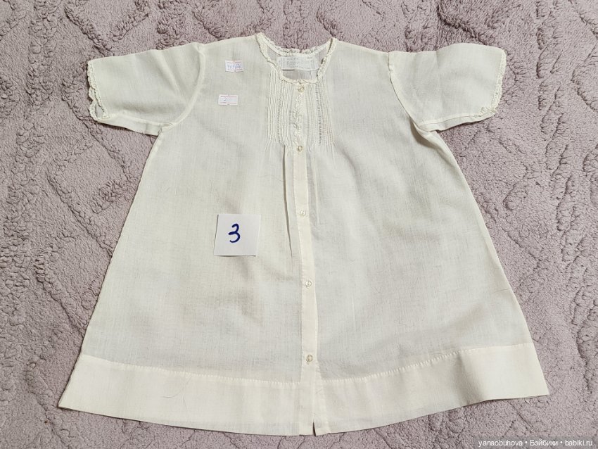 Винтжные белые детские платья и нижние сорочки для ваших кукол