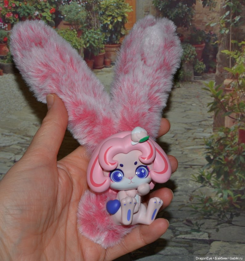 Зайчик Cup rabbits из серии Fruit Milk №3 (фото 5)