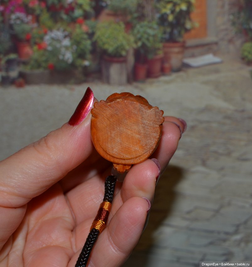 Зайчик-подвеска из дерева (фото 10)