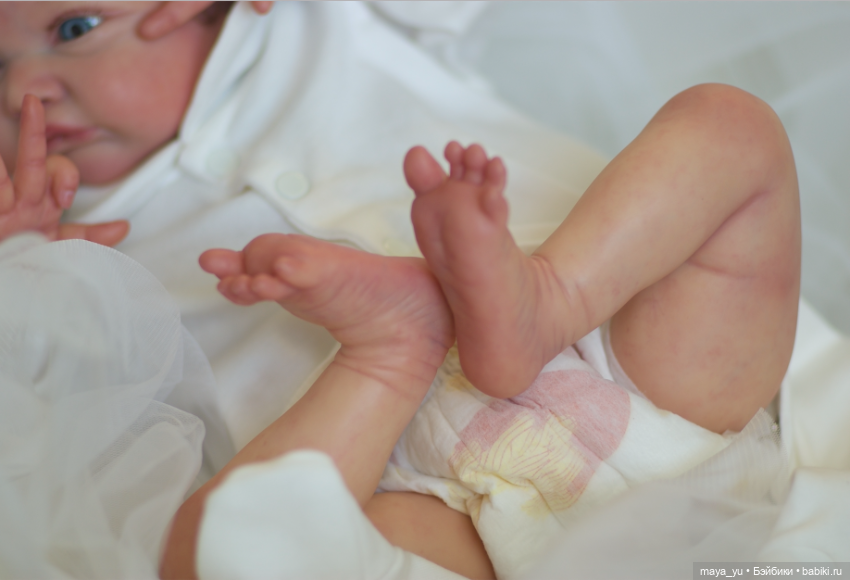 Кукла реборн Грейси Мэй открыла глазки