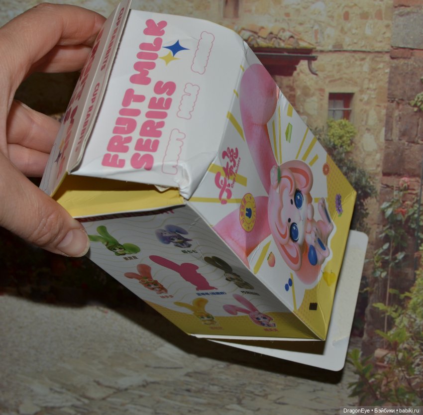 Зайчик Cup rabbits из серии Fruit Milk №4 (фото 10)