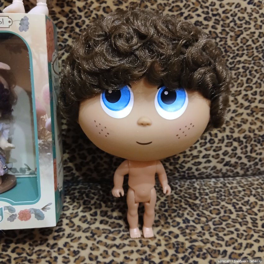 Огромный лот маленьких кукол