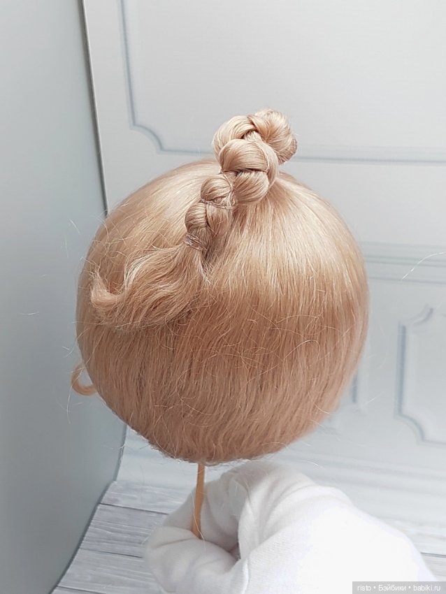 Парик Awen 9-10 с хвостиком, косичкой и разноцветной резинкой (фото 8)