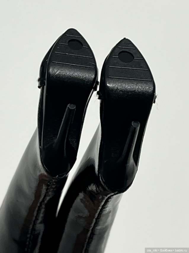 Высокие лакированные ботфорты (фото 8)