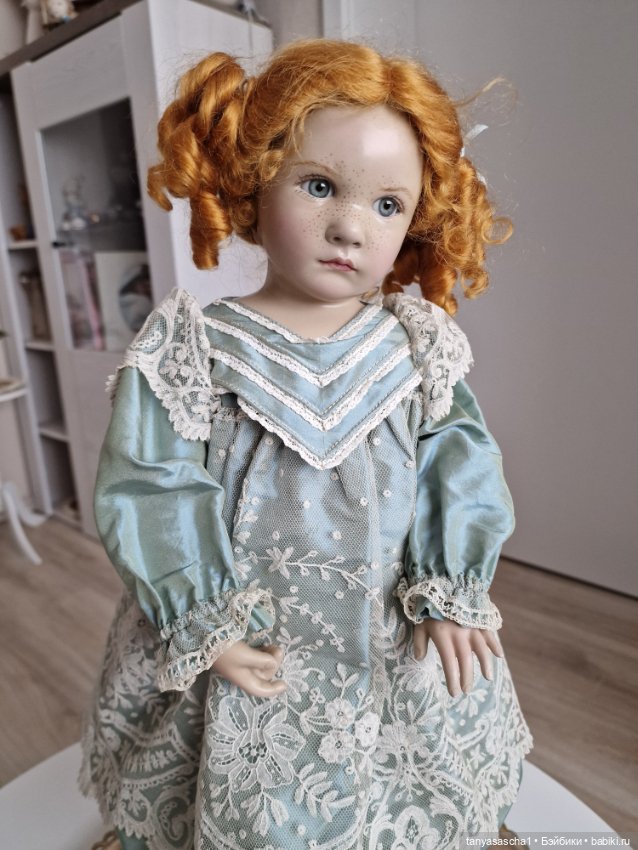 Фарфоровая кукла WOP Brigitte Deval (фото 7)