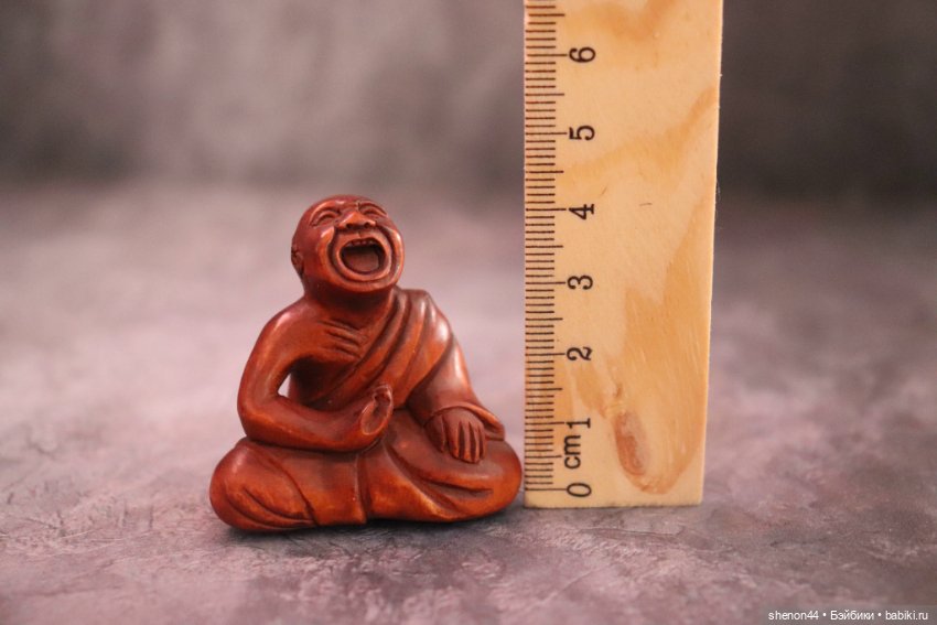 Нэцкэ "Чихающий" Самшит, резьба. Подписана автором (фото 8)