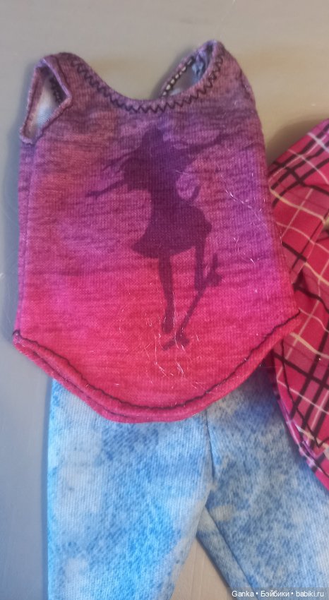 Аутфит барби скейтбордистки (без обуви) (фото 5)