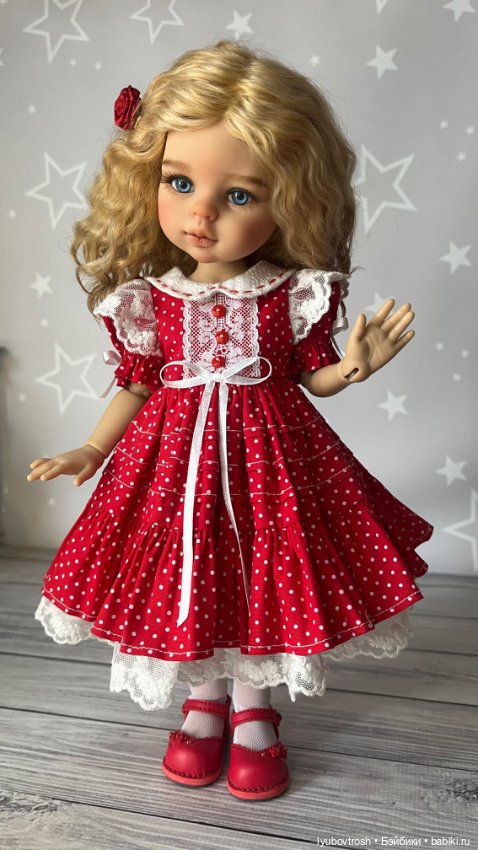 Платье красное в горошек с пышным подъюбником для Паола Рейна и аналогичных кукол (фото 8)