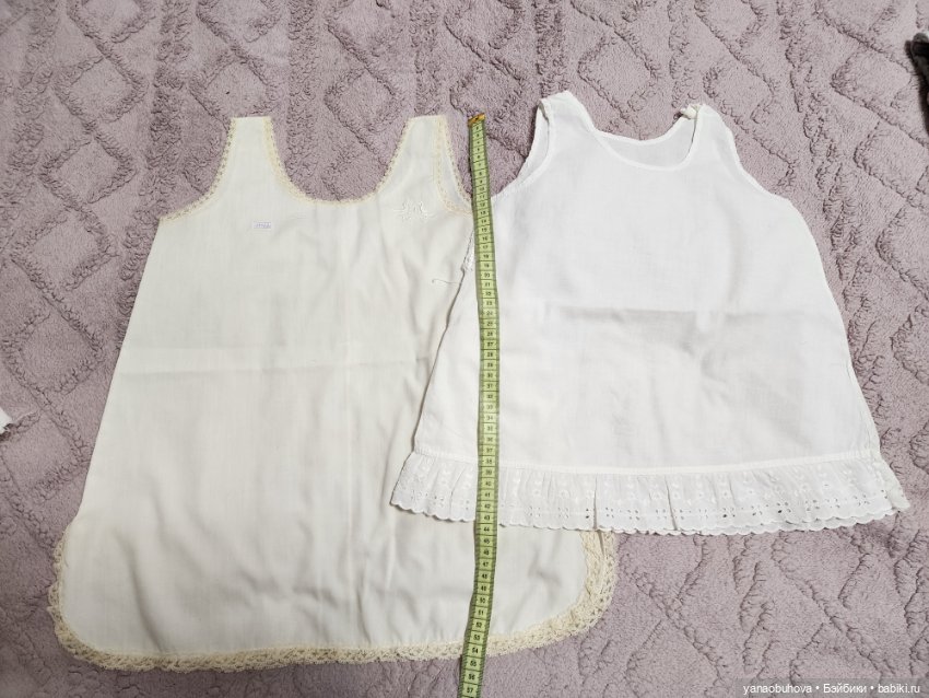 Винтжные белые детские платья и нижние сорочки для ваших кукол