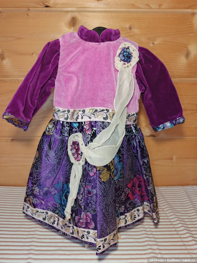 Платье бархат на антикварную или винтажную куклу рост 50 см