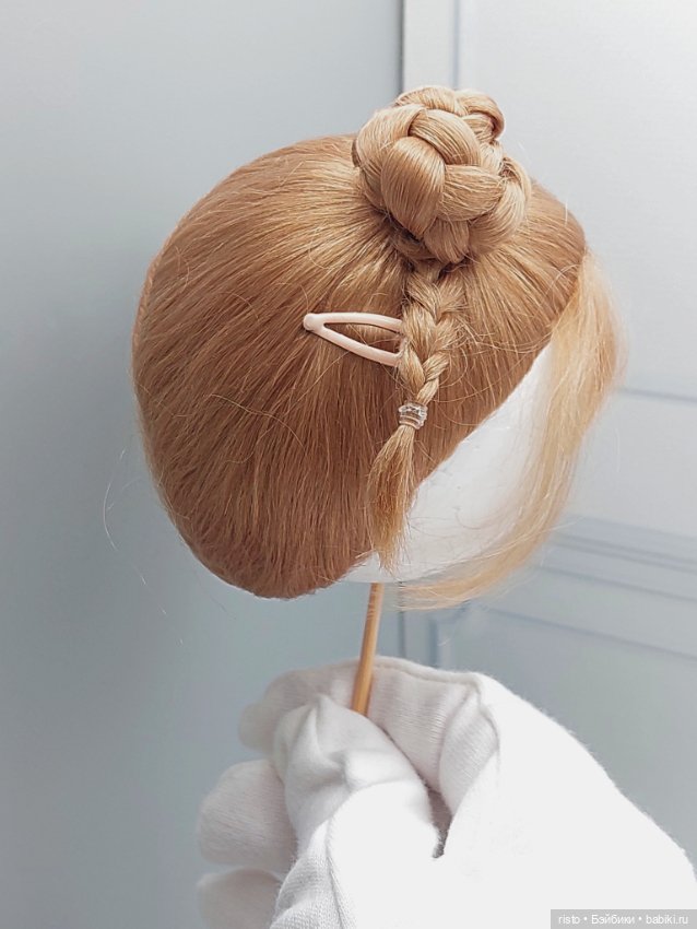 Парик Awen 9-10 с шишечками, косичками и заколками (фото 8)