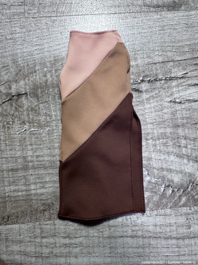 Частичный аутфит из конструктора №1 Барби Анны Лары (2) (фото 2)