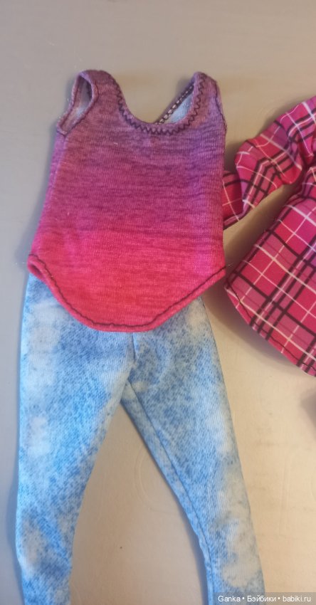 Аутфит барби скейтбордистки (без обуви) (фото 7)