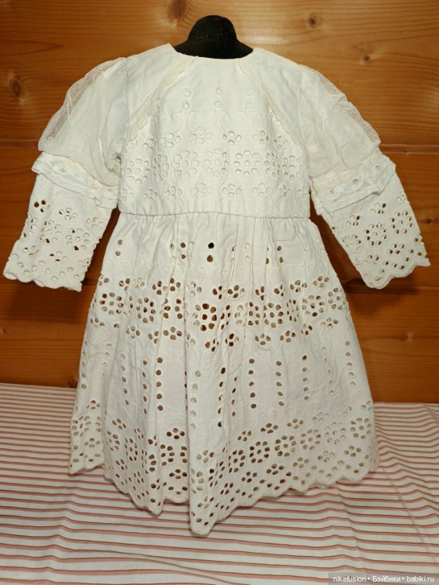 Платье на антикварную или винтажную куклу рост 60 см