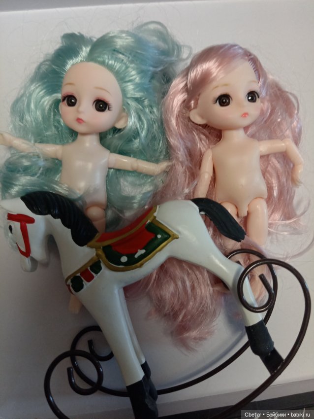 Две куколки и лошадка лотом (фото 2)