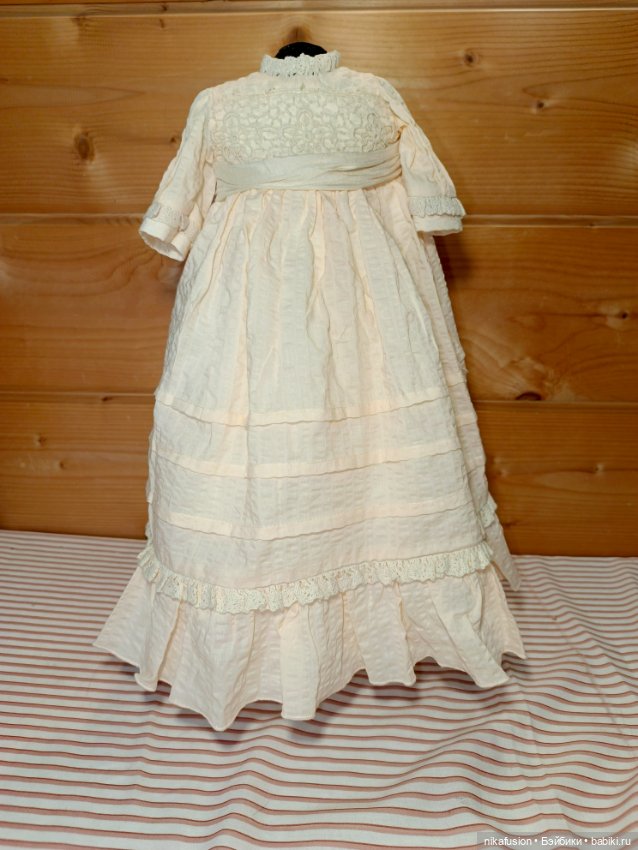 Платье на антикварную или винтажную куклу ростом 45 см