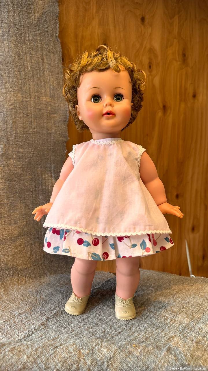 Tiny Kissy 1960 — Винтажные куклы и игрушки детства