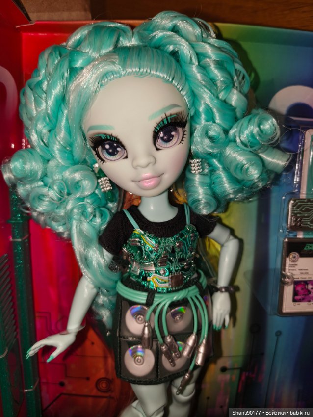 Shadow high — Игровые куклы (фото 2)