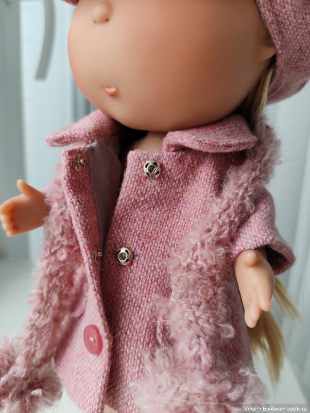 Пальто на куклу Мия 30см — Одежда для кукол (фото 3)