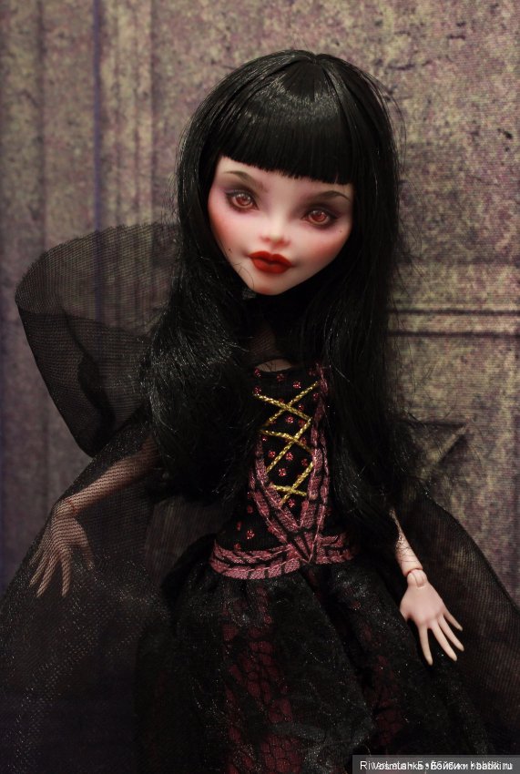 Загадочная Вампирша Monster High с мейком Апрельской Гали (фото 2)